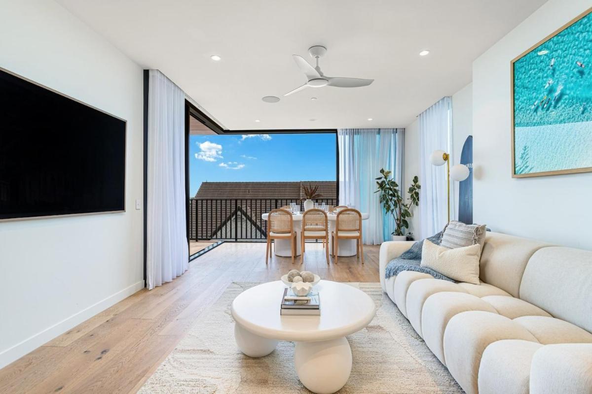 Palm Paradise * Gold Coast